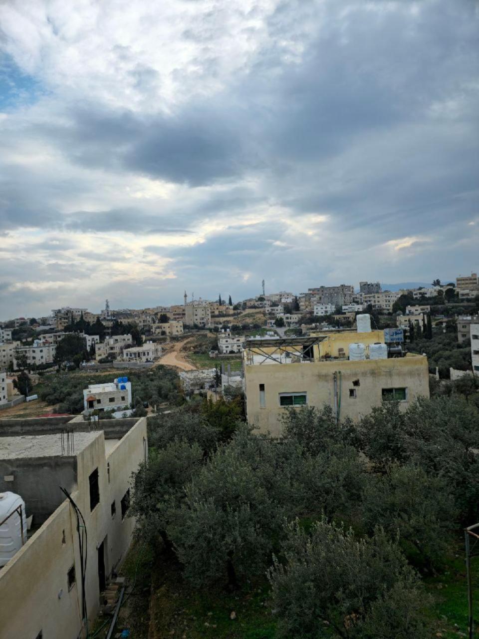 Furnished Apartment For Rent In Jarash شقة مفروشة للإيجار في جرش Exterior foto